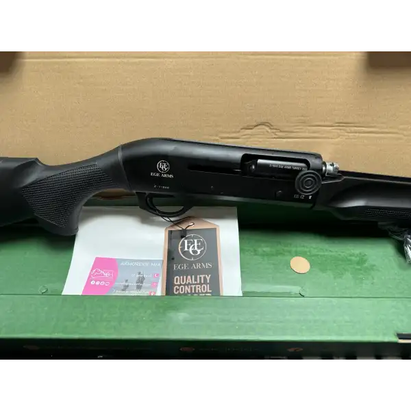 Fusil semi-automatique EGE ARMS EG12 synthétique canon 71 cm
