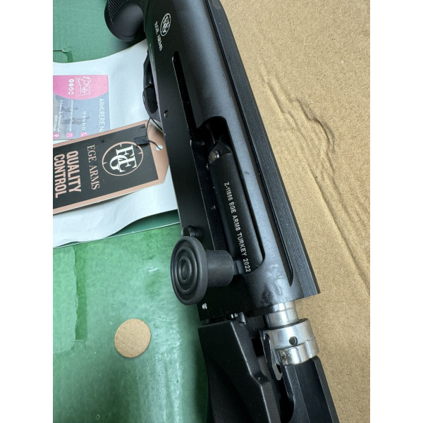 SEMI-AUTOMATIQUE EGE ARMS EG12 SYNTHE – CANON 71 CM + CASQUETTE BROWNING DIGI CAMO