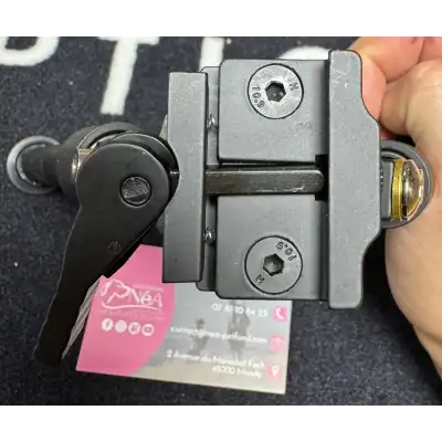 Bipieds pliables à 360° support 11mm et 20mm – Livraison gratuite