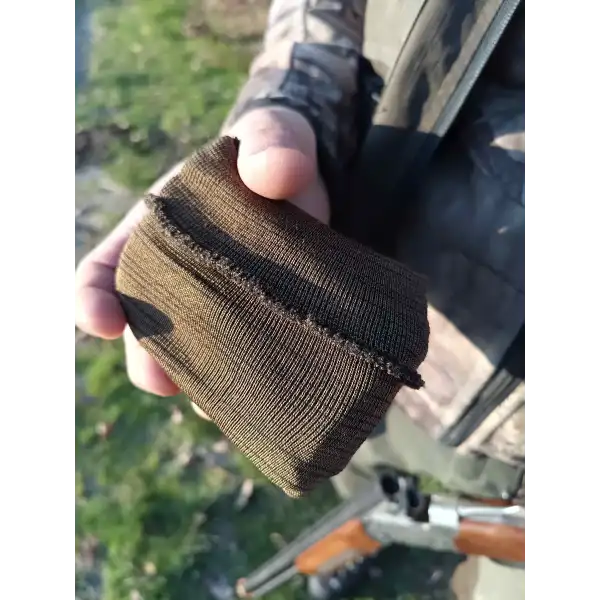 Une chaussette de protection pour arme facile a plier