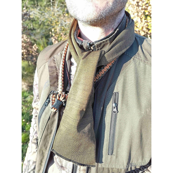 Une chaussette de protection pour carabine qui peut faire office d écharpe par temps froid