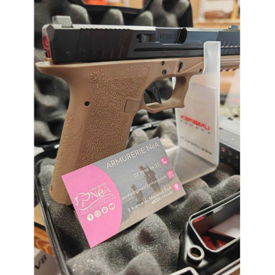 Polymer 80 PFS9 Full Size noir calibre 9x19 mm – ergonomie et fiabilité