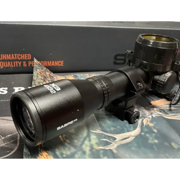 DESTOCK Lunette X3 4X32 HMD SABRE