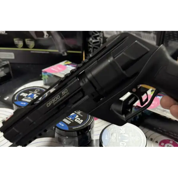 REVOLVER CP300 C50 13 JOULES