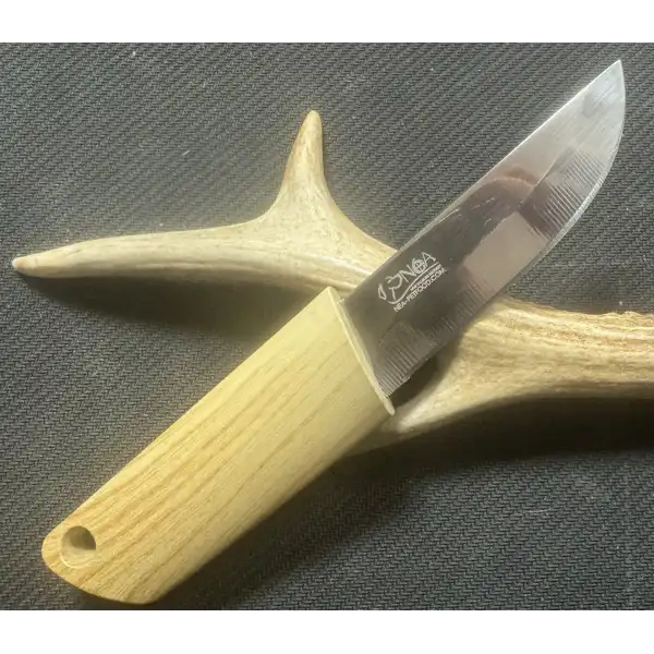 Couteau traditionnel de plein air type Finlandais