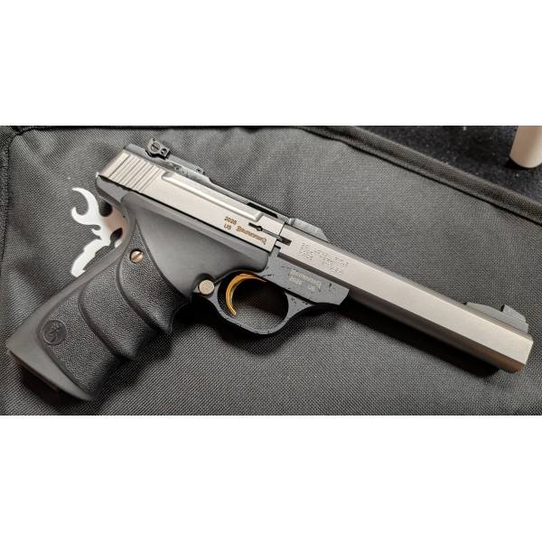 Browning Buck Mark Standard SS URX .22LR précise et fiable
