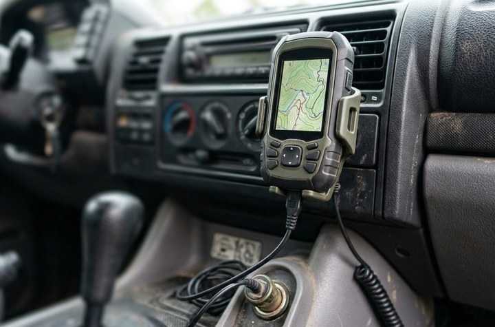 Le Chargeur Allume-Cigare Garmin pour Alpha 300 : L'Autonomie Essentielle de Votre GPS de Chasse
