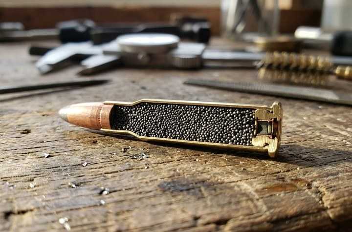 22LR percussion annulaire : comment elle fonctionne et pourquoi elle n'existe pas en percussion centrale