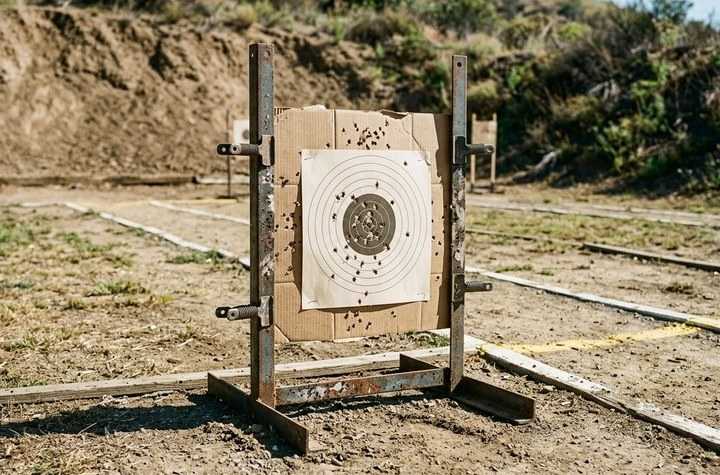 Porte cible 22LR : lequel choisir pour tirer à 25, 50 ou 100 m ?