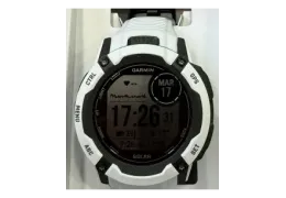 Montre Garmin Instinct : Votre Compagnon Robuste pour l'Aventure et les Activités de Plein Air