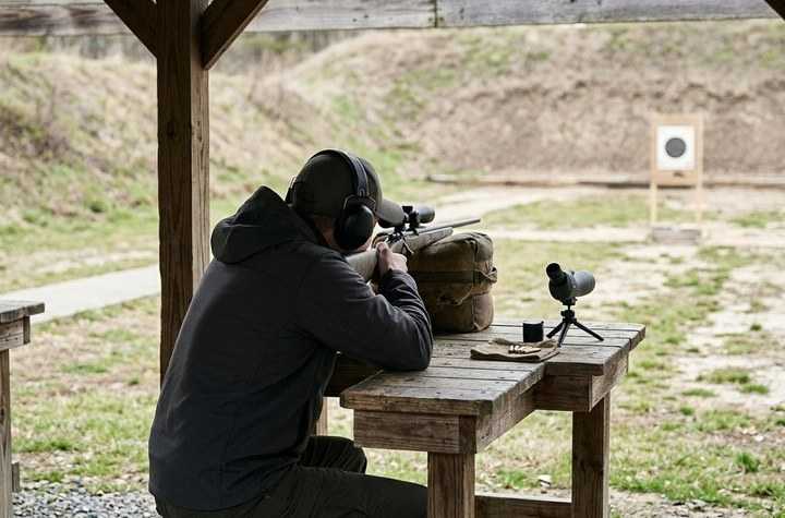 Munitions 22LR Tir Sportif : Choix Expert & Performance Cible